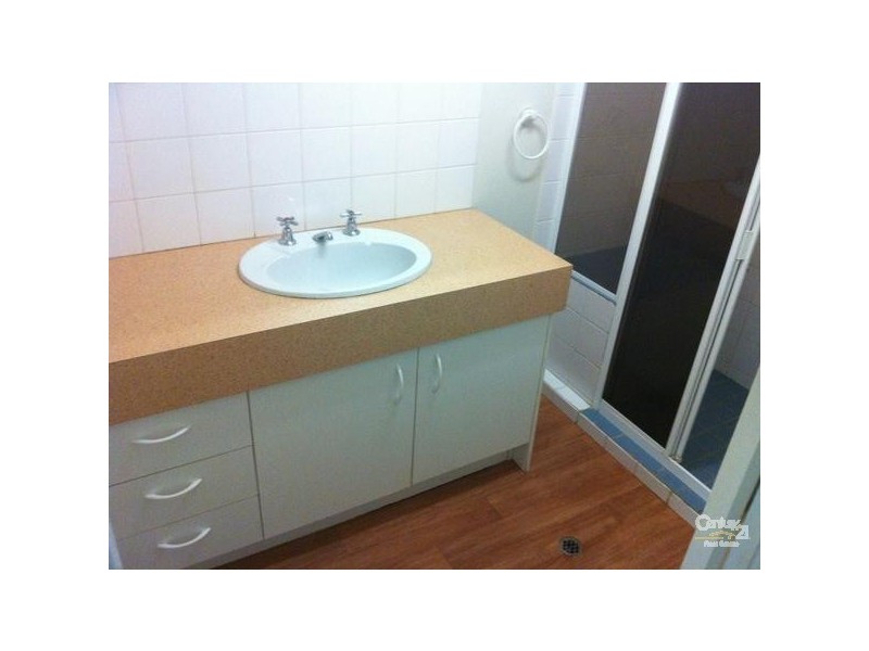 2/200 Pacific Parade, Bilinga QLD 4225