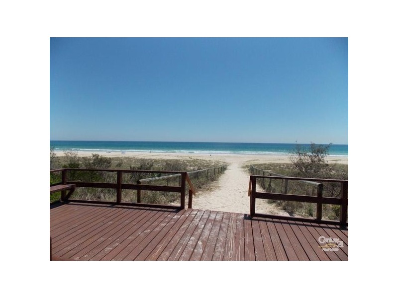 2/200 Pacific Parade, Bilinga QLD 4225