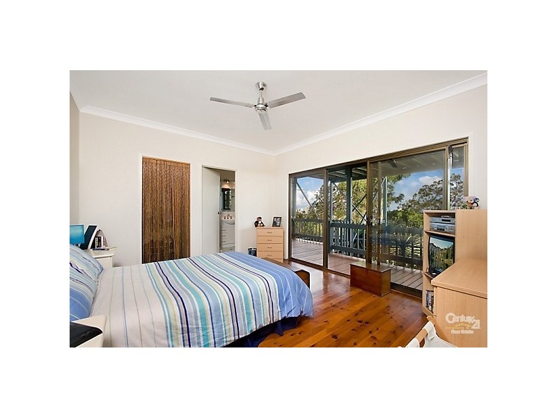 102 Garrick Street, Coolangatta QLD 4225
