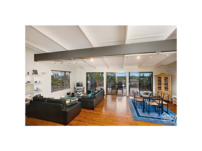 102 Garrick Street, Coolangatta QLD 4225