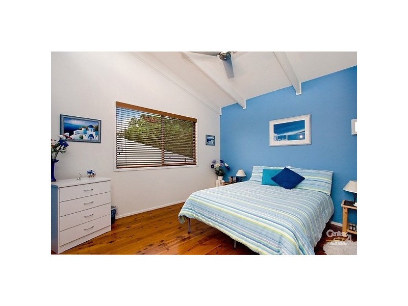 102 Garrick Street, Coolangatta QLD 4225