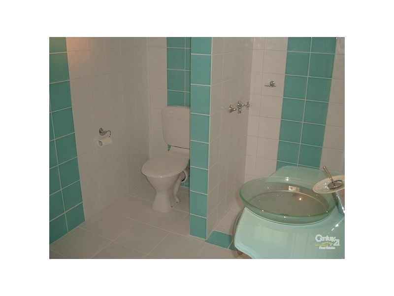 2/26 Garrick street, Coolangatta QLD 4225