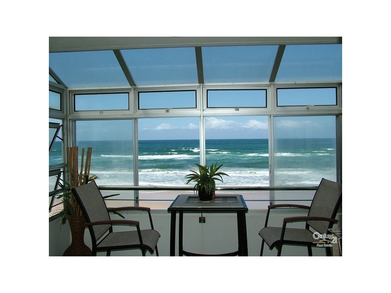 6/1a Ninteenth Avenue, Palm Beach QLD 4221