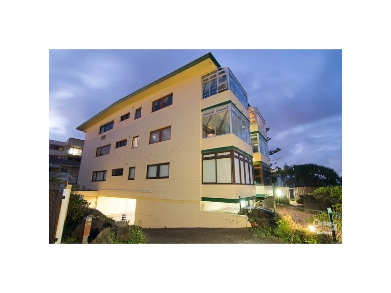 6/1a Ninteenth Avenue, Palm Beach QLD 4221