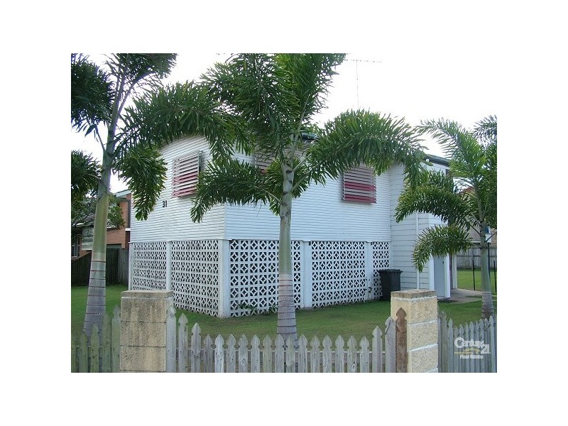 31 The Lakes Drive, Tweed Heads West NSW 2485