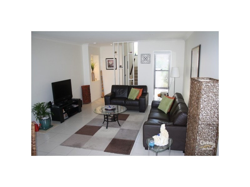 23/2 Inland Drive, Tugun QLD 4224