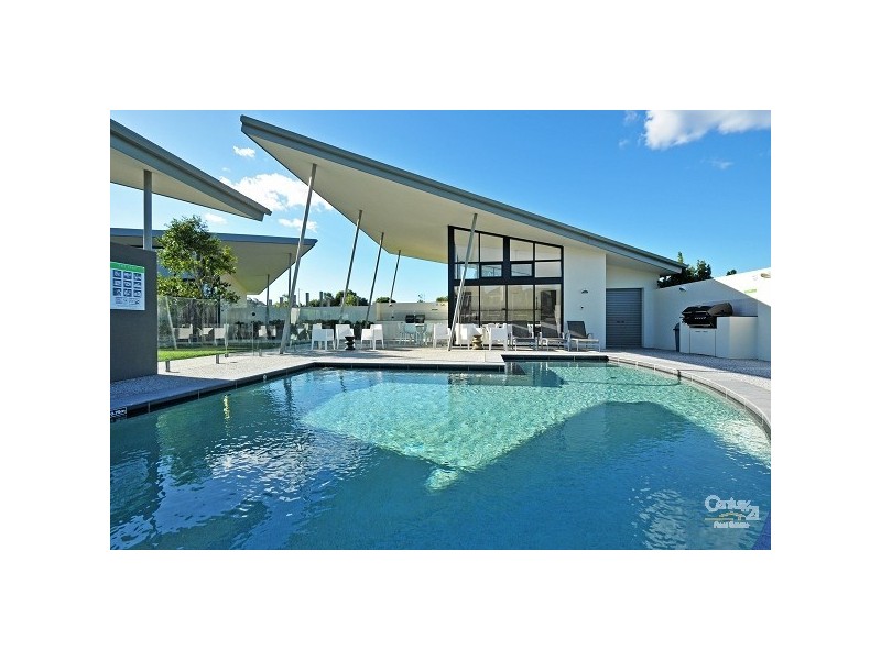 23/2 Inland Drive, Tugun QLD 4224