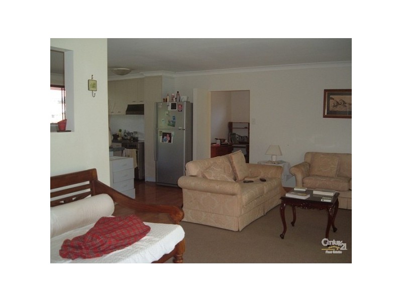 4 Lakes Drive, Tweed Heads West NSW 2485