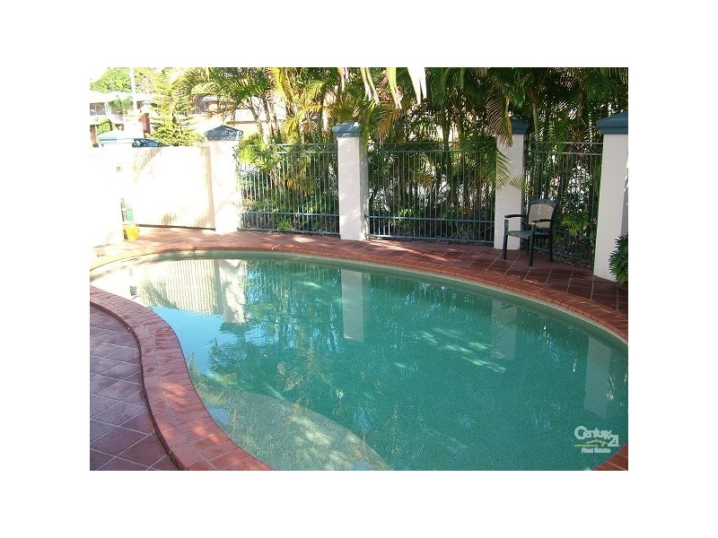 6/16 Dutton Street, Coolangatta QLD 4225