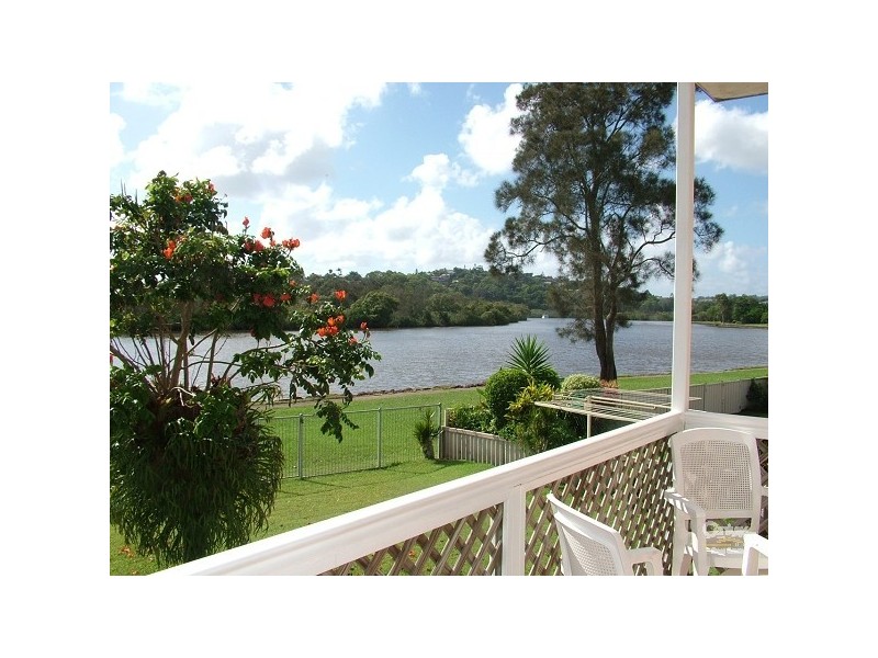 41 Sunset Boulevarde, Tweed Heads West NSW 2485