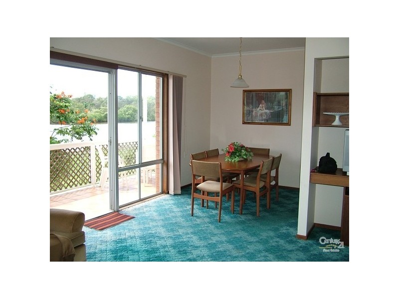 41 Sunset Boulevarde, Tweed Heads West NSW 2485