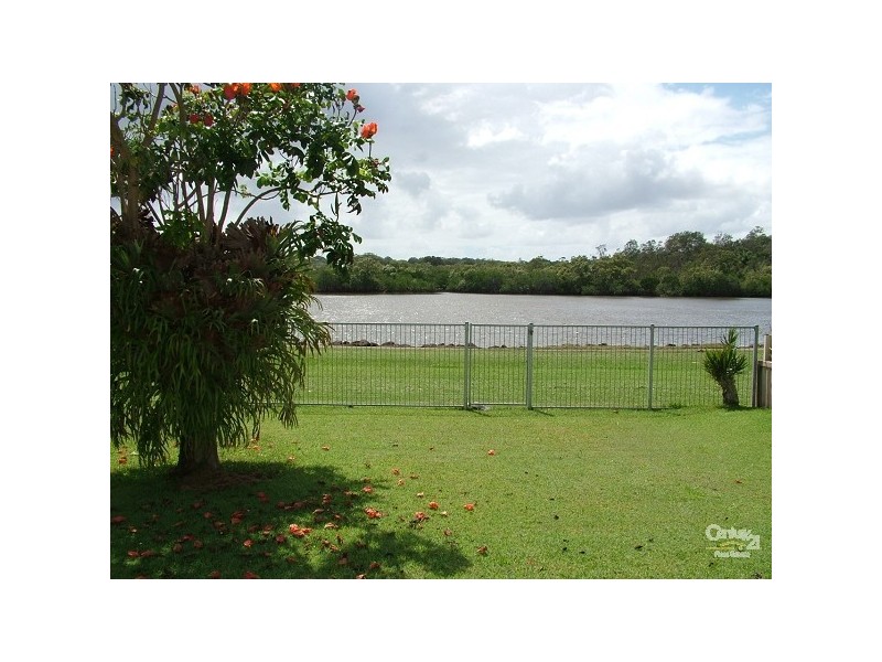 41 Sunset Boulevarde, Tweed Heads West NSW 2485