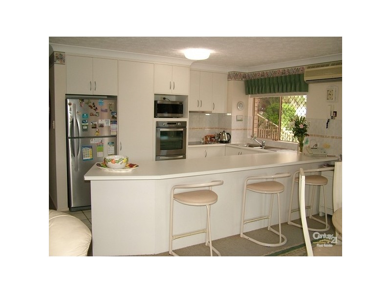 3/18 Dutton Street, Coolangatta QLD 4225