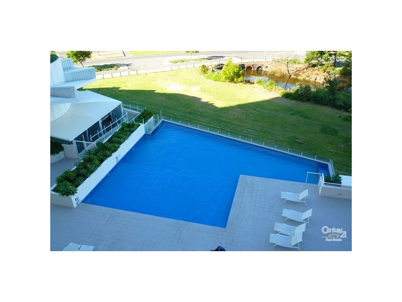 308/2 Creek Street, Kirra QLD 4225