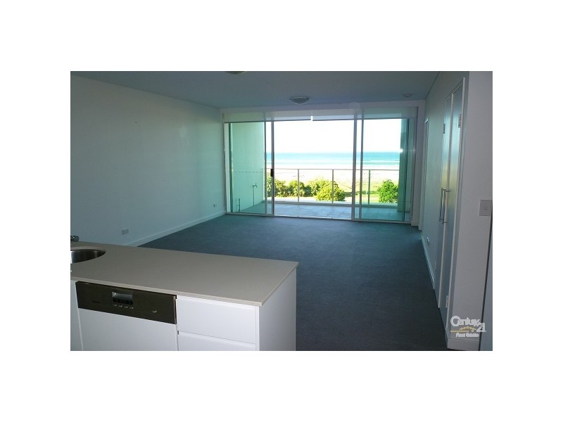 308/2 Creek Street, Kirra QLD 4225