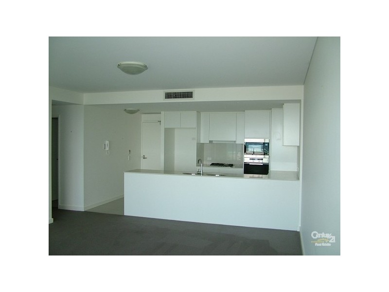 308/2 Creek Street, Kirra QLD 4225