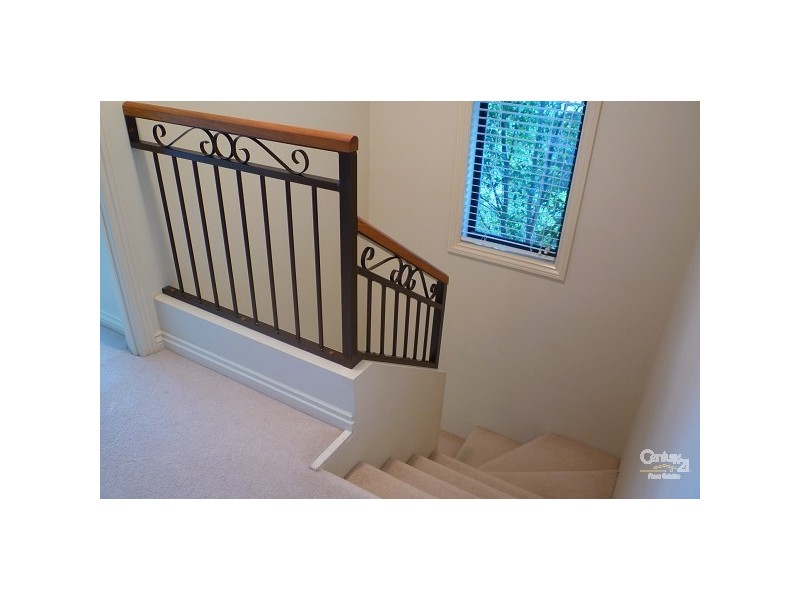 8448 Magnolia Drive East  Villa Casablanca, Hope Island QLD 4212