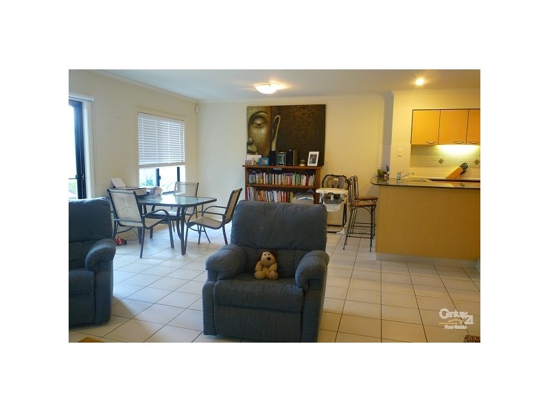 8448 Magnolia Drive East  Villa Casablanca, Hope Island QLD 4212