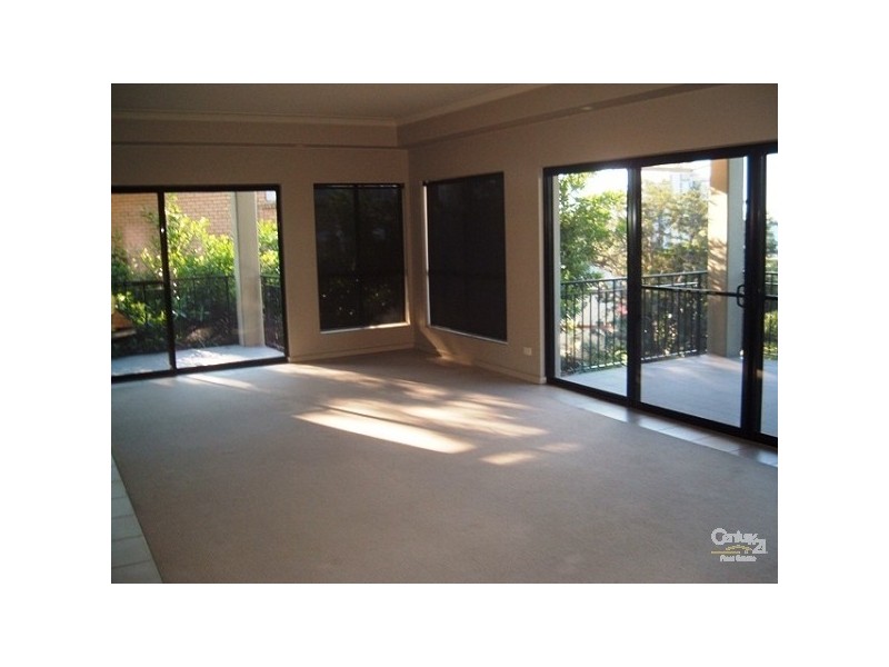 4/47 Tweed Street, Coolangatta QLD 4225