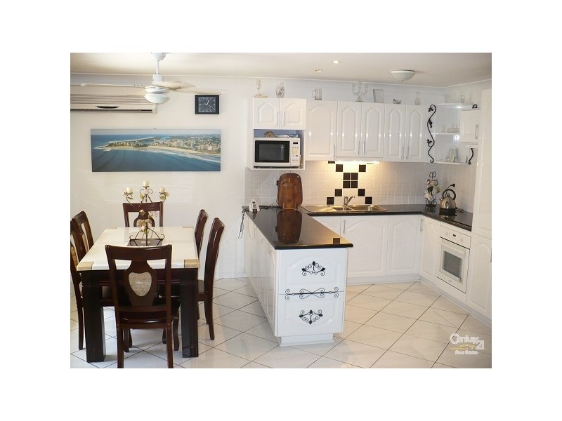 221 KIRRA SHORES, Tweed Heads NSW 2485
