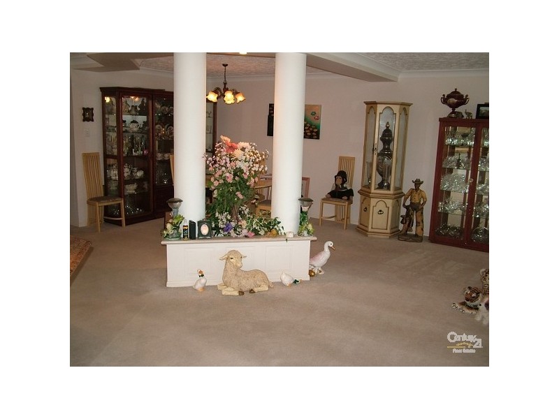 2/54 McLean Street, Coolangatta QLD 4225