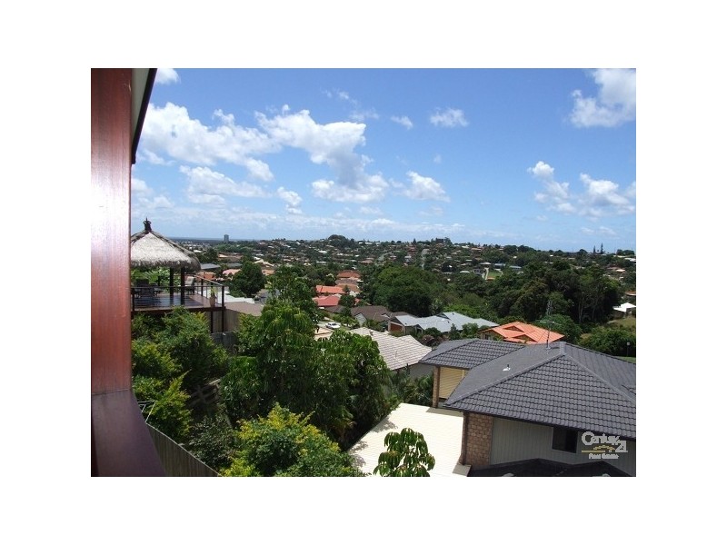 13 Mourne Terrace, Banora Point NSW 2486