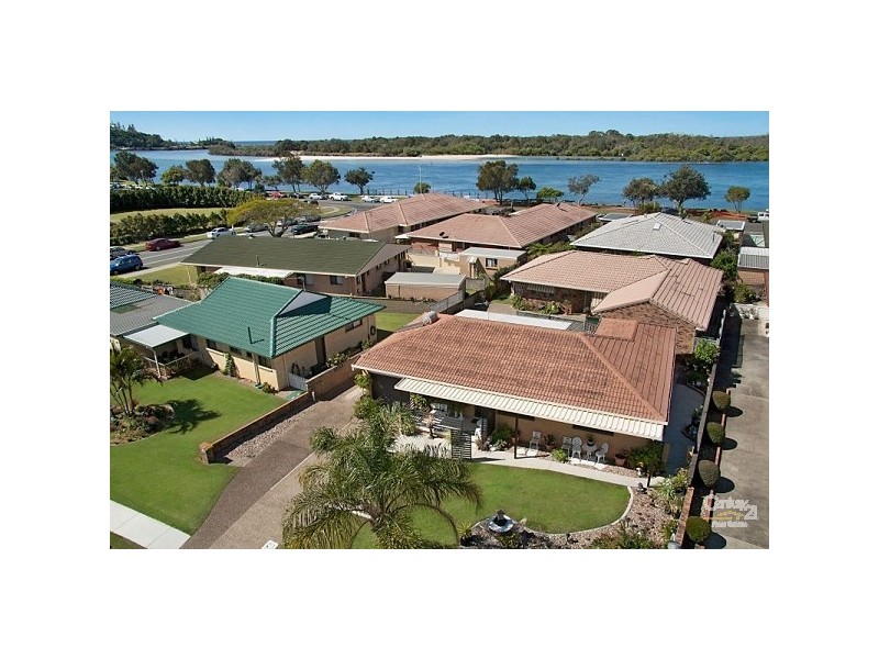 2/1 Banks Avenue, Tweed Heads NSW 2485