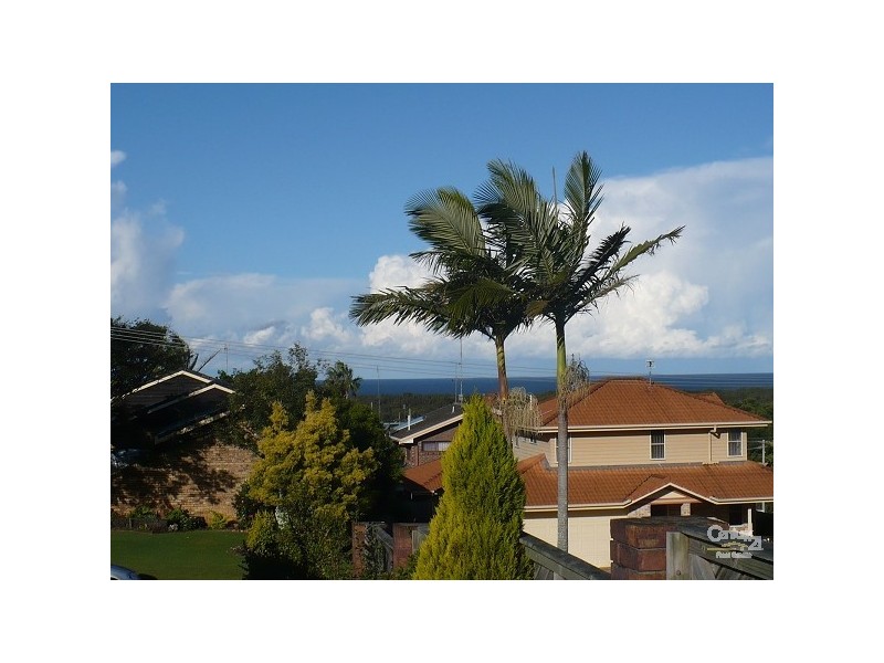 2/2 Mibbin Parade, Banora Point NSW 2486