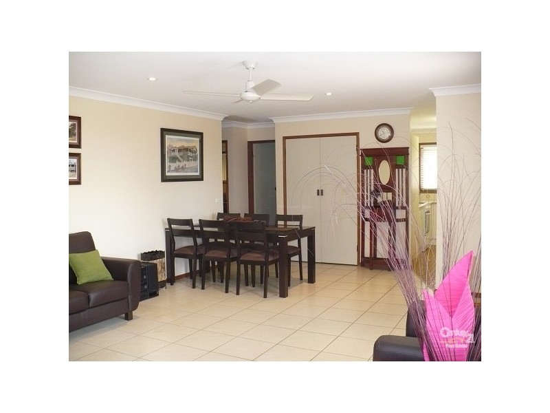 2/2 Mibbin Parade, Banora Point NSW 2486