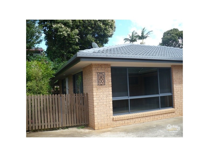 2/2 Mibbin Parade, Banora Point NSW 2486