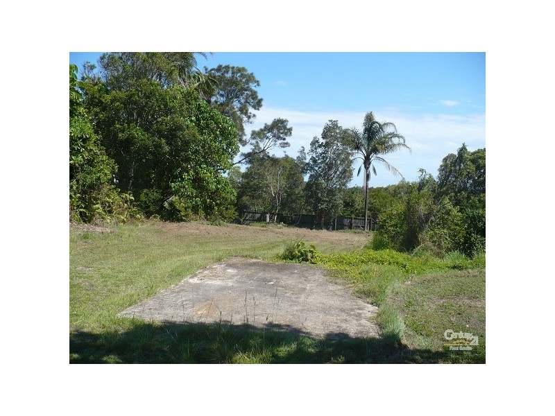 1 Elanora Ave, Pottsville NSW 2489