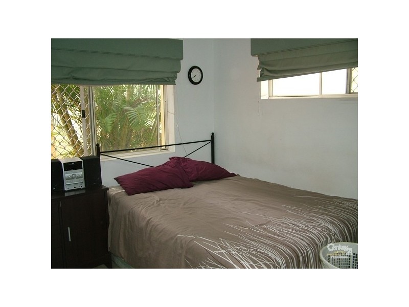 8/122 Musgrave Street, Coolangatta QLD 4225