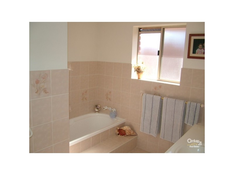 8/151 Golden Four Drive, Bilinga QLD 4225