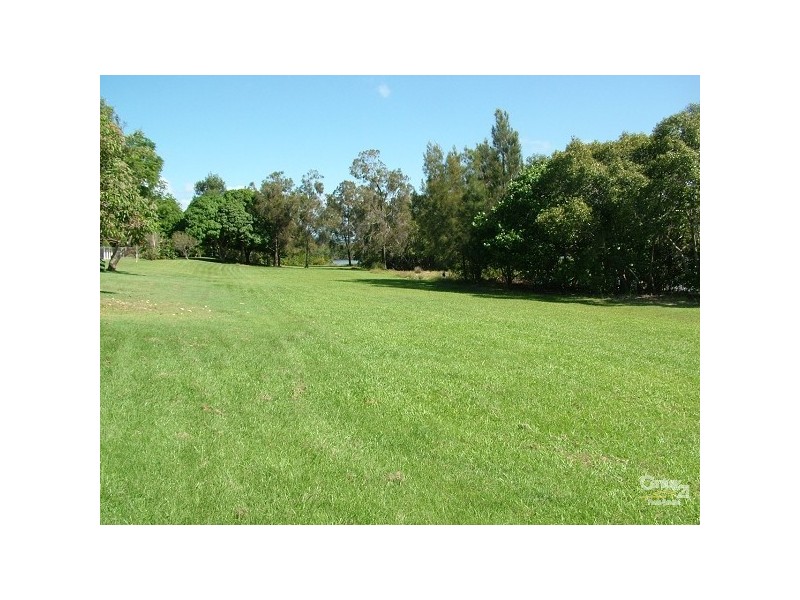 2/126 Jacaranda Ave, Tweed Heads West NSW 2485