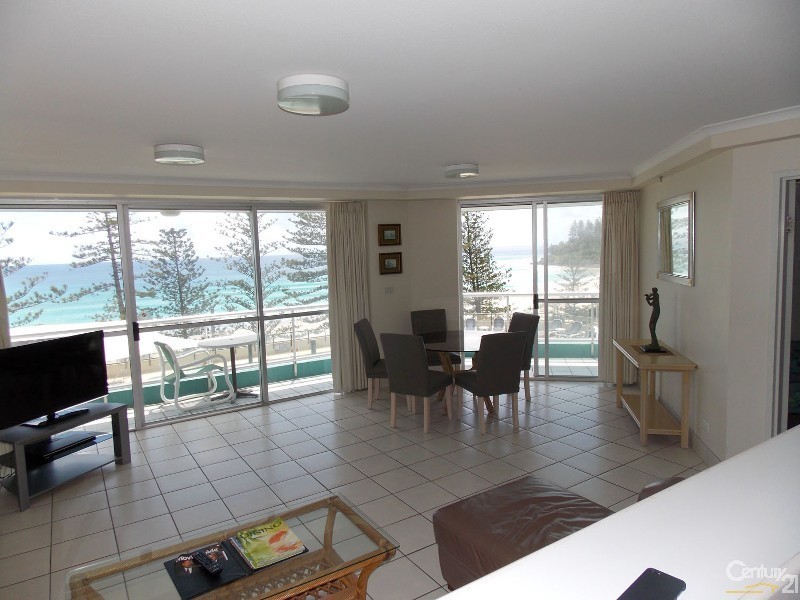 15/70 Marine Parade Ocean Plaza, Coolangatta QLD 4225