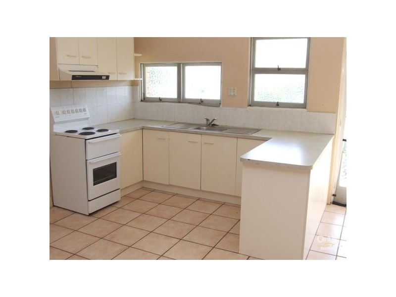 4/8 Scott Street, Coolangatta QLD 4225