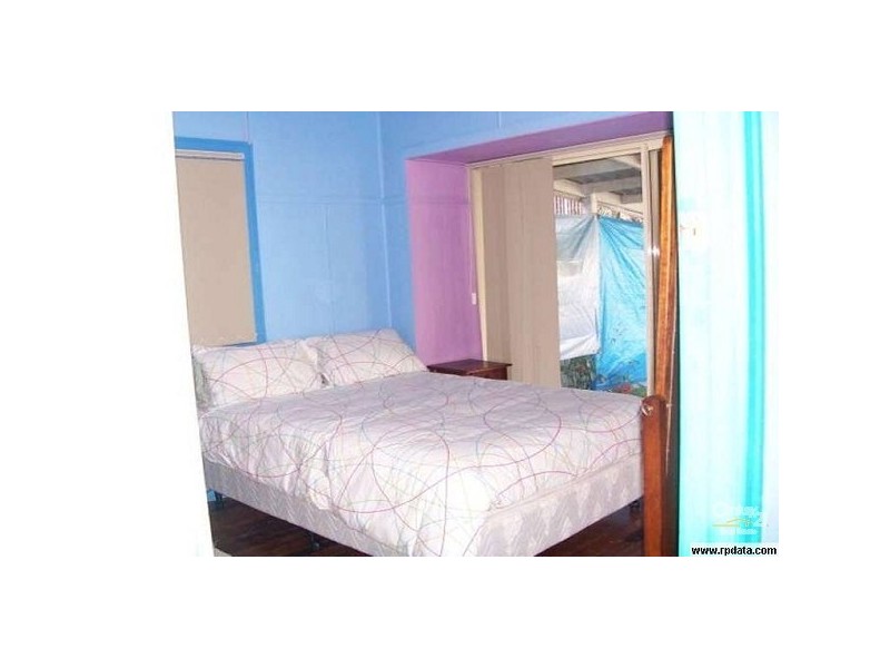 129 Golden Four Drive, Bilinga QLD 4225