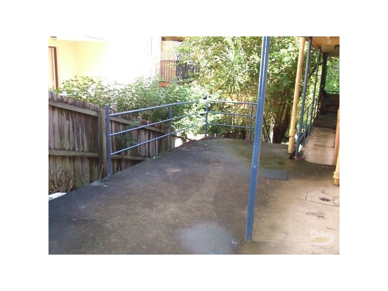 1/12 Miles Street, Coolangatta QLD 4225