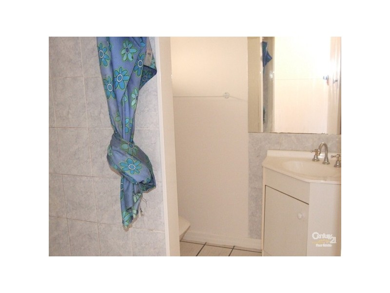 1/12 Miles Street, Coolangatta QLD 4225