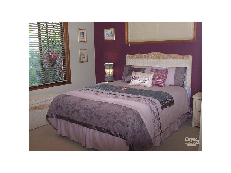 26 Cominan Avenue, Banora Point NSW 2486