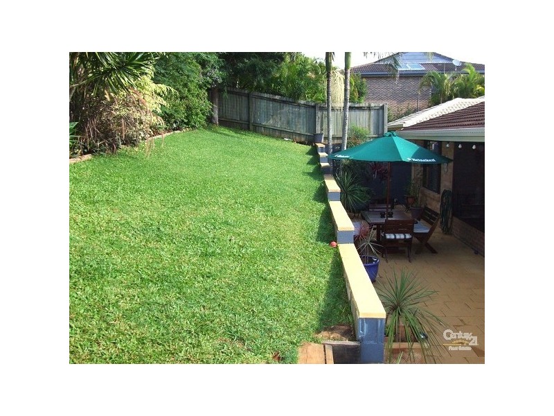 26 Cominan Avenue, Banora Point NSW 2486