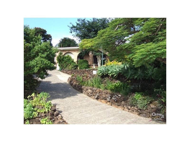 26 Cominan Avenue, Banora Point NSW 2486