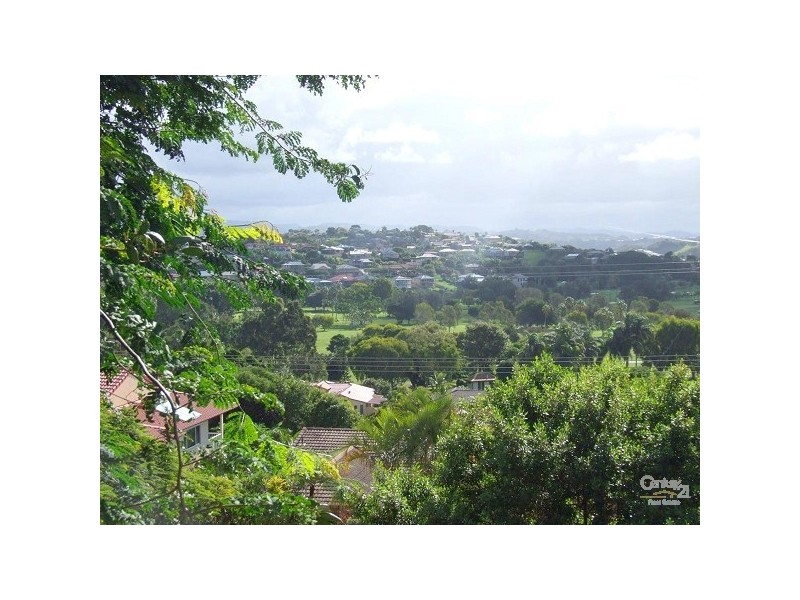 26 Cominan Avenue, Banora Point NSW 2486