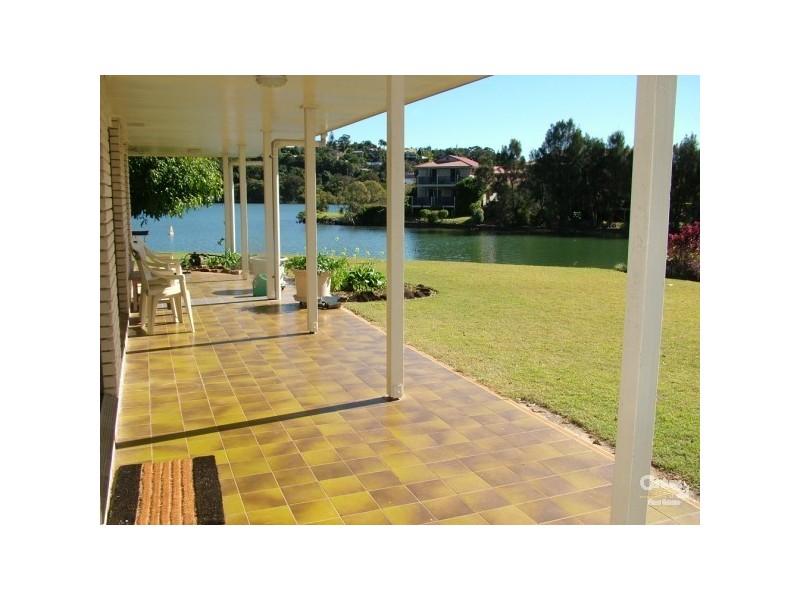 112 Jacaranda Ave, Tweed Heads West NSW 2485