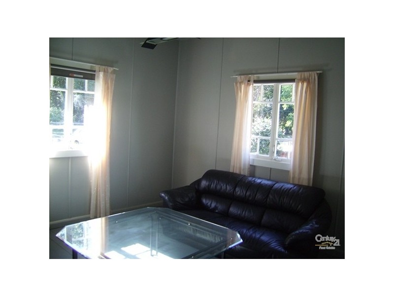 6 Kirkwood Road, Tweed Heads South NSW 2486