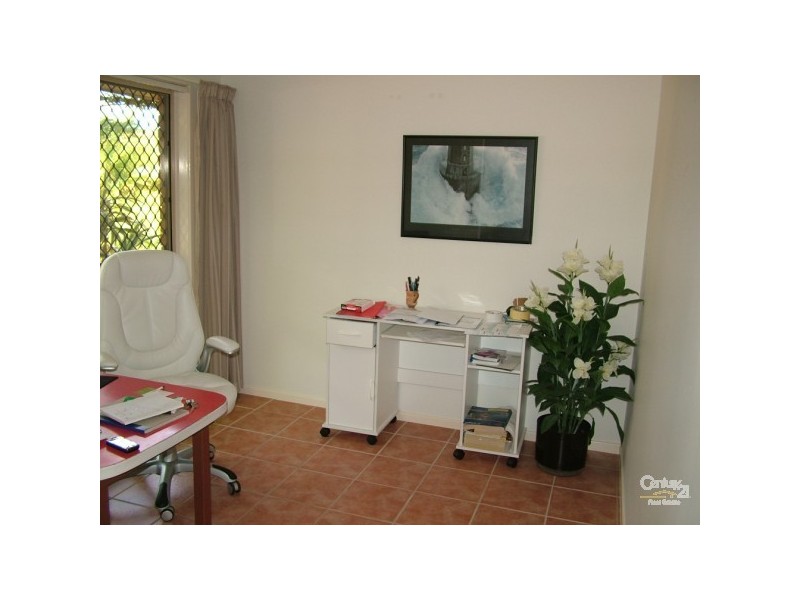 11 Peel Circuit, Tweed Heads South NSW 2486