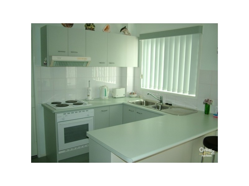 1/49 Dutton Street, Coolangatta QLD 4225