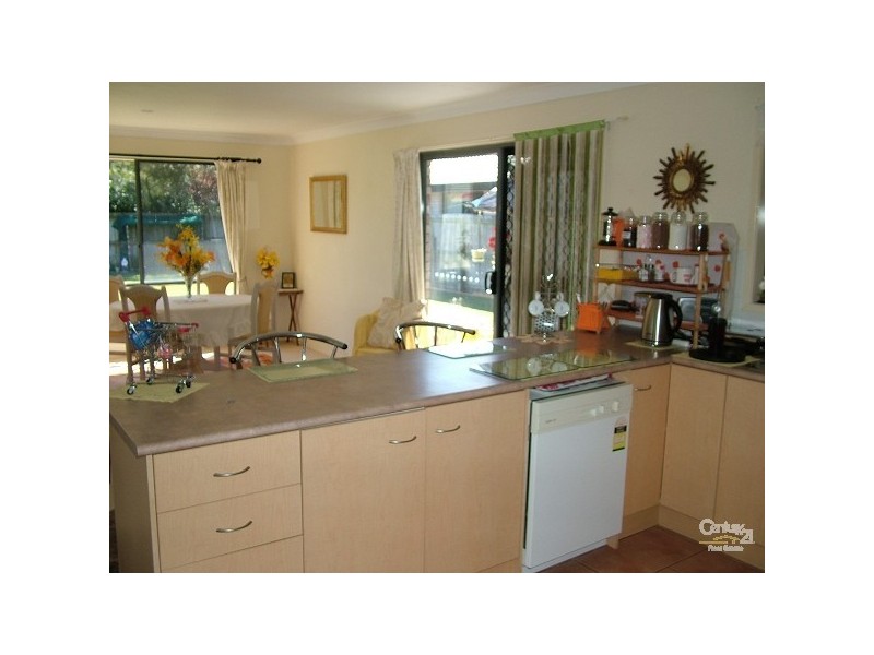 5 Stradbroke Drive, Tweed Heads South NSW 2486