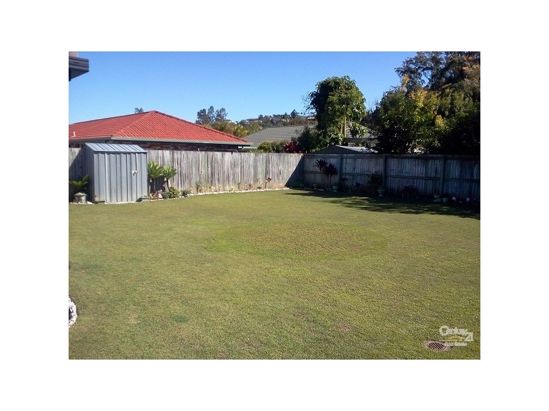 5 Stradbroke Drive, Tweed Heads South NSW 2486