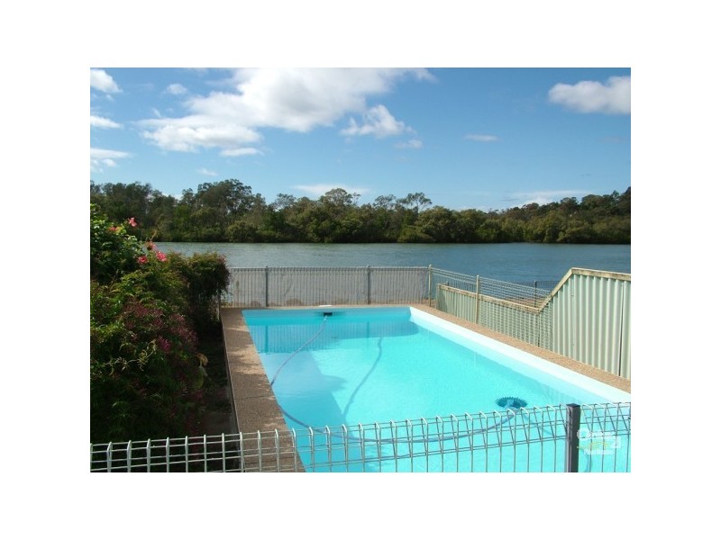 69 Sunset Boulevarde, Tweed Heads West NSW 2485
